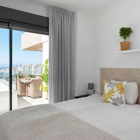 Apartment Penthouse With Ocean View Estepona